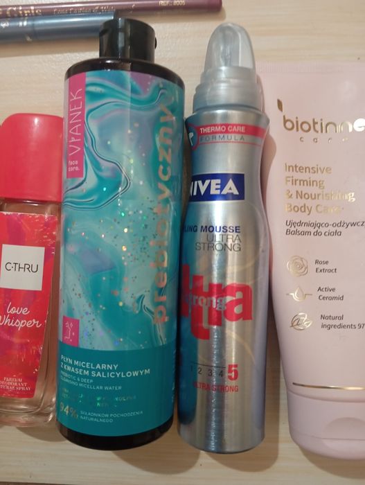 Zestaw kosmetyków Lirene vianek