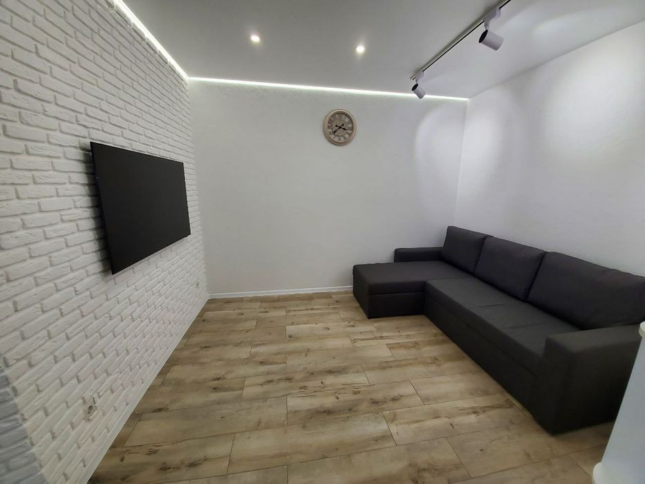 Квартира подобово (посуточно) Sleep & Flight