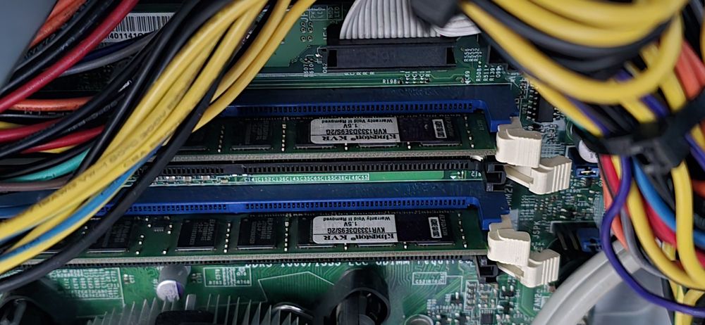 Сервер Супермикро Supermicro компютер комп'ютер