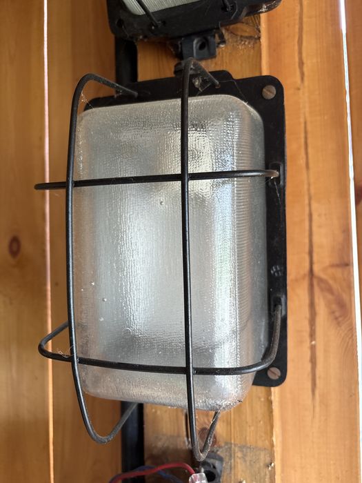 Lampa stara prl zeliwna