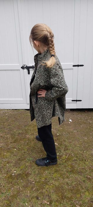 Kurtka, płaszczyk Zara z podpinką 140 cm