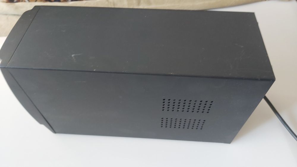 Безперебійний блок живлення UPS-1200 з новим акумулятором