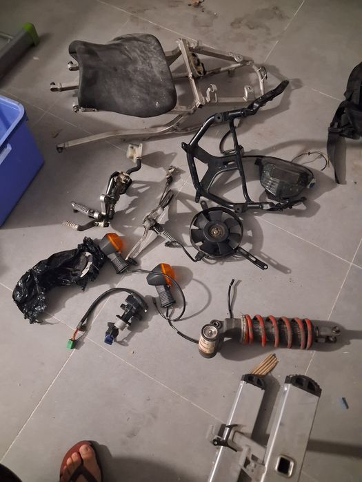 Peças Gsxr 1000 K2