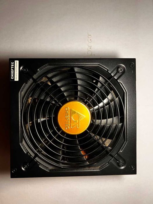 Блок живлення Chieftec BDF-750C 750Вт