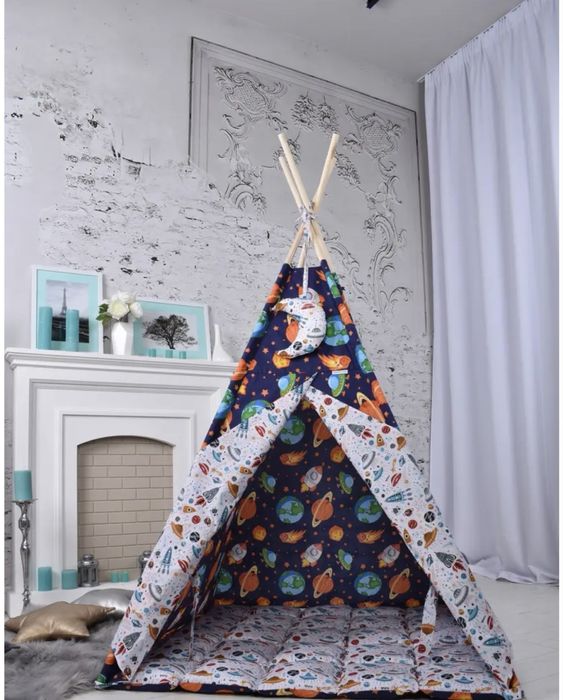 Вігвам для двох діток з Планетами