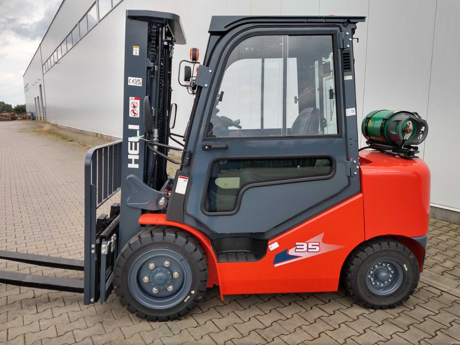 Wózek Widłowy Widlak 3,5t Maszt 5.0m Stage V LPG 2024-12 Heli