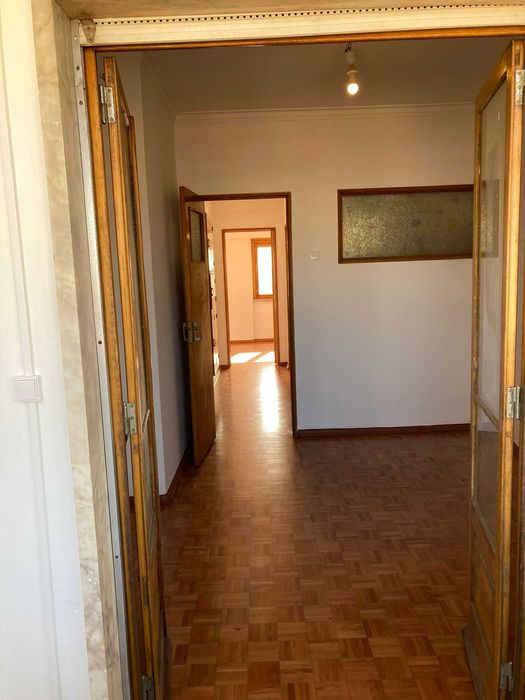 Alugo Apartamento T1 renovado na Graça