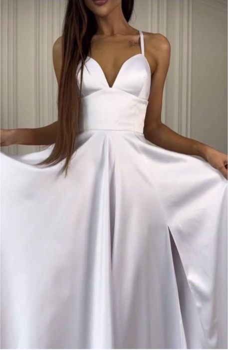 Сукня. Випускна сукня