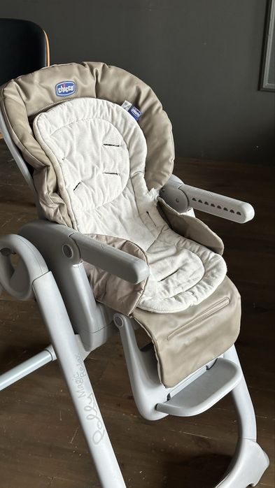Chicco крісло для годування