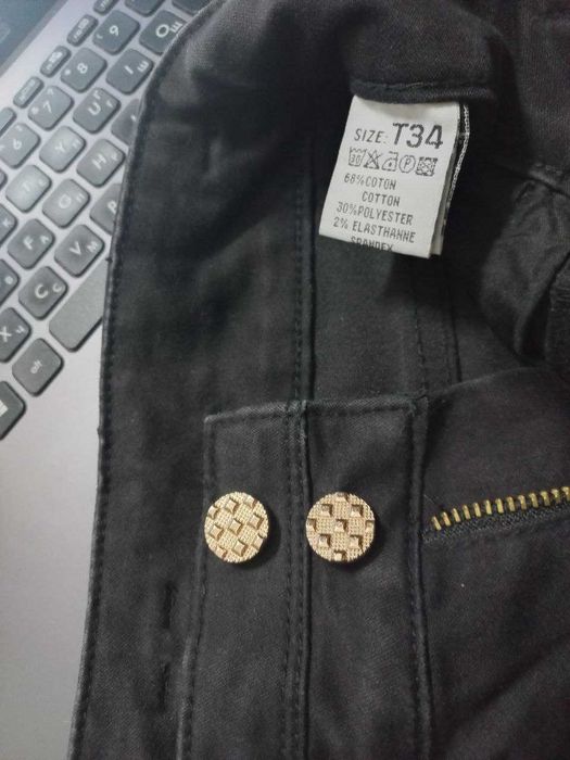 Стильні шорти чорні S(34)