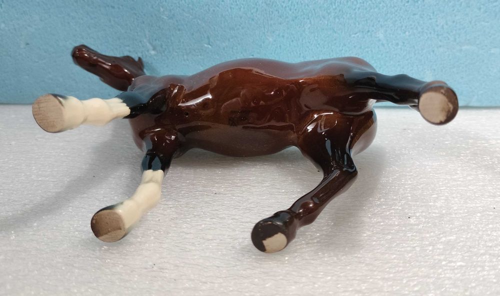 Goebel - cavalo em porcelana