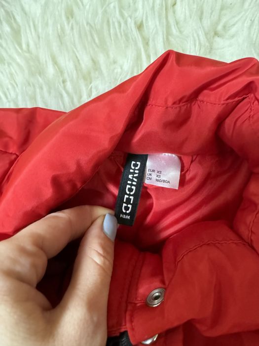 Стильна куртка   H&M