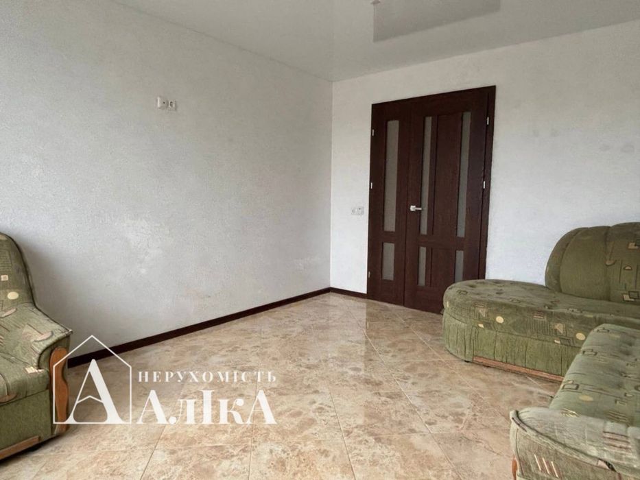 Продам 2-кімнатну квартиру в самому центрі міста