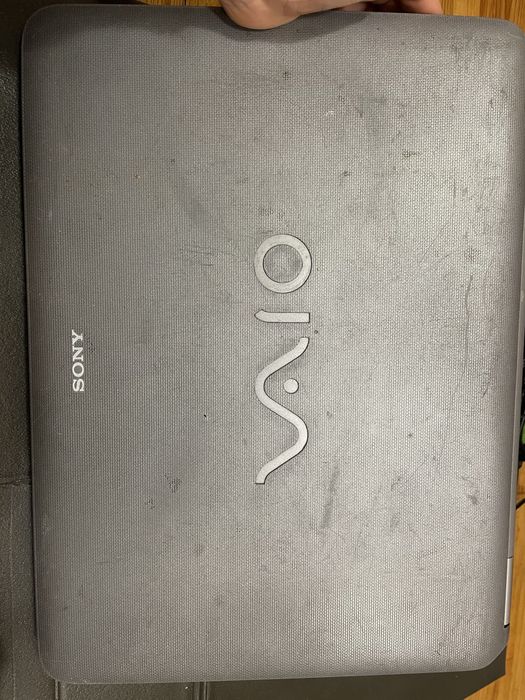 "Ноутбук Sony VAIO PCG-7135P — робочий, стан б/у , зарядка в комплекті
