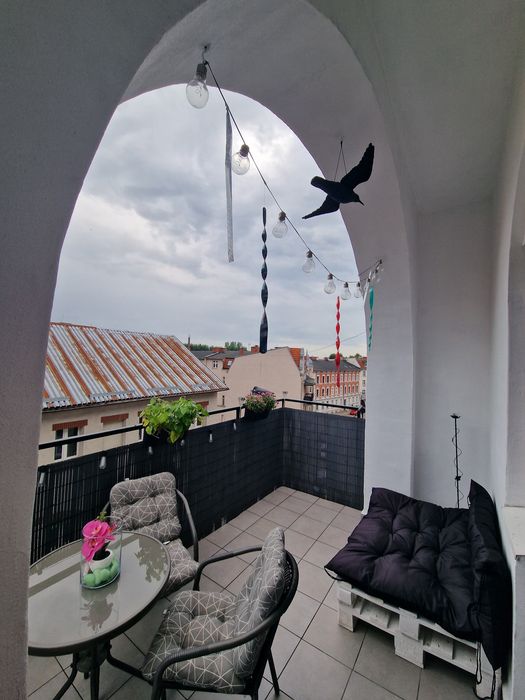 Wynajmę mieszkanie - 4 pokoje - 3 balkony - CENTRUM - WOLNE OD LUTEGO