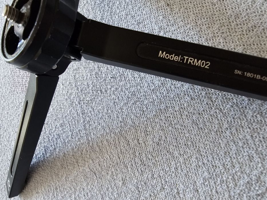 Zhiyun Crane Plus — стабілізатор для камери, 3-осьовий