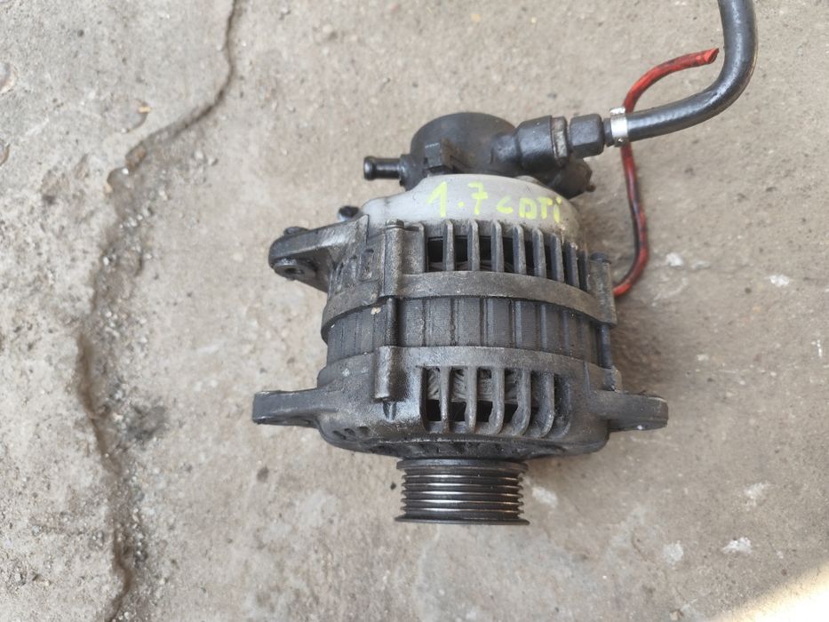 Opel Astra H Zafira B Meriva A 1.7 cdti alternator vacupompa