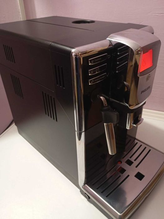 Кавоварка Philips EP5314