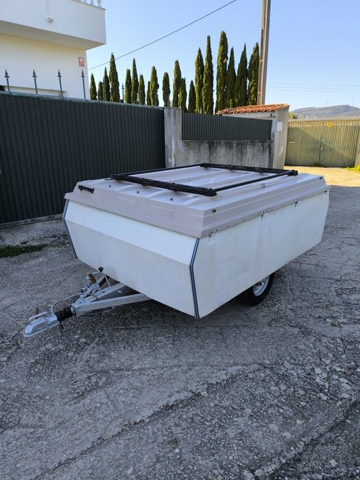 Atrelado tenda messager