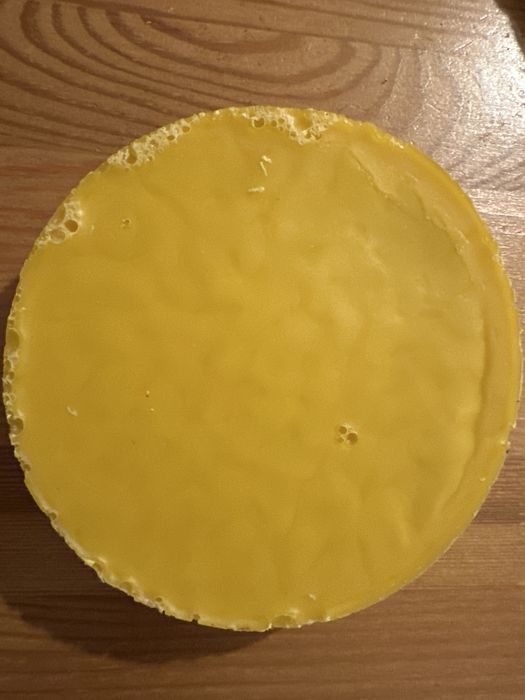 Wosk pszczeli naturalny 555g