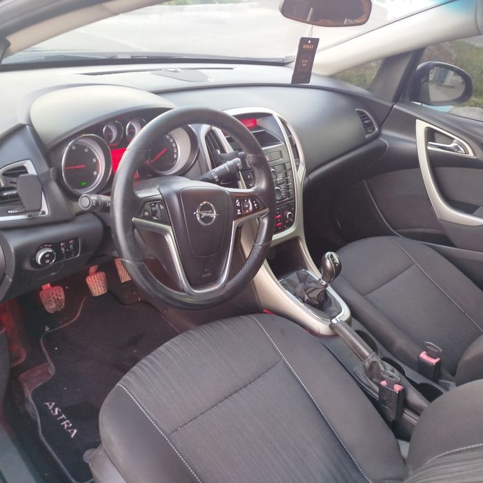 Опель Астра 1,7 tdi. 2011р