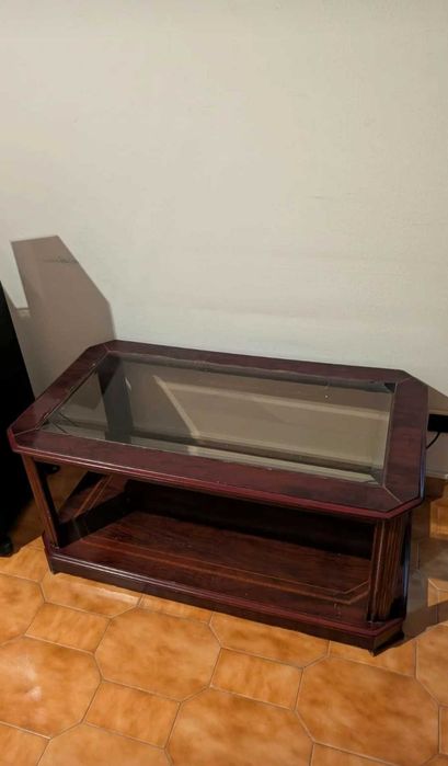 Mesa de apoio em madeira