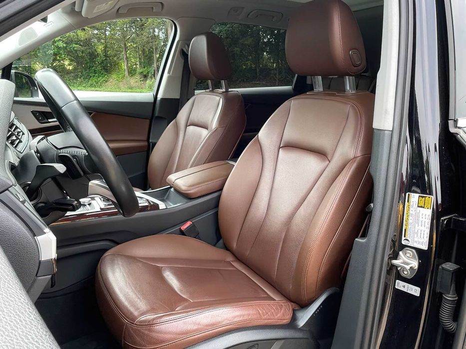 Audi Q7 45 TFSI quattro Premium Plus      2019