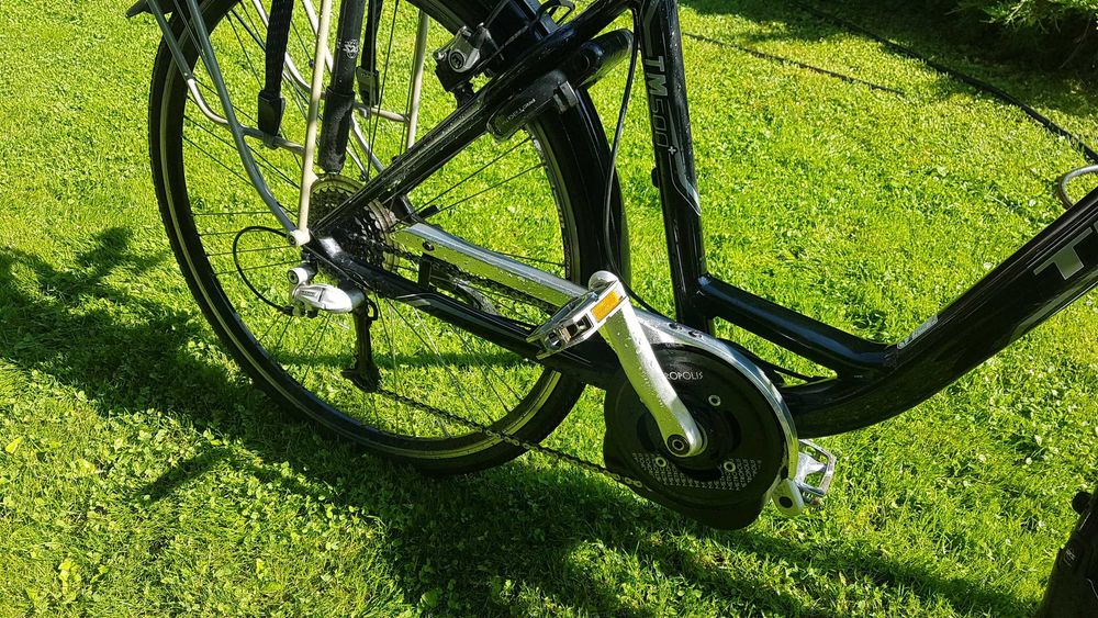 Rower elektryczny Trek TM  500 plus