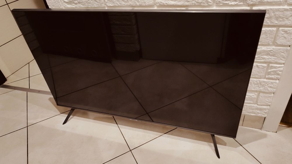 Samsung 43cali smart tv  4K UHD z Wi-Fi, z konca 2022r