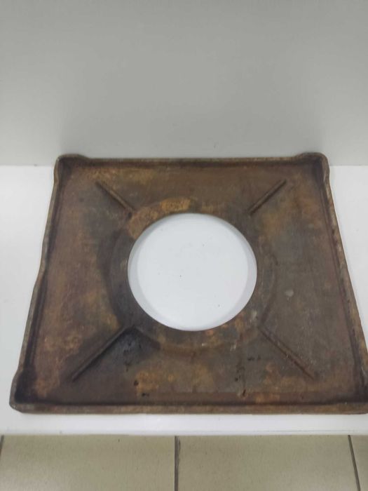 Плита чугунна б/в