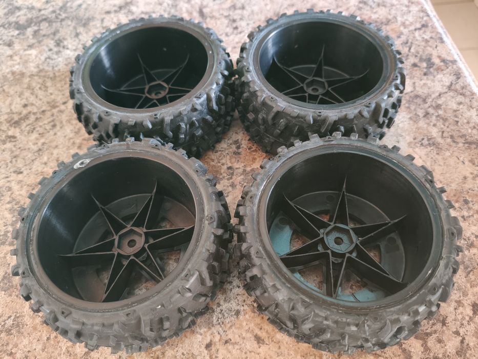Koła reely stagger do modelu RC