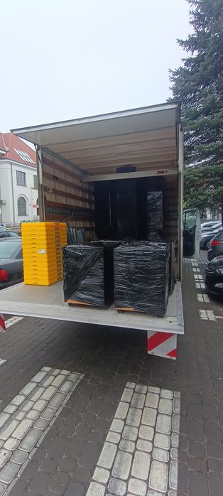 Przeprowadzki, transport , oczyszczanie mieszkań ,piwnic,  strychów