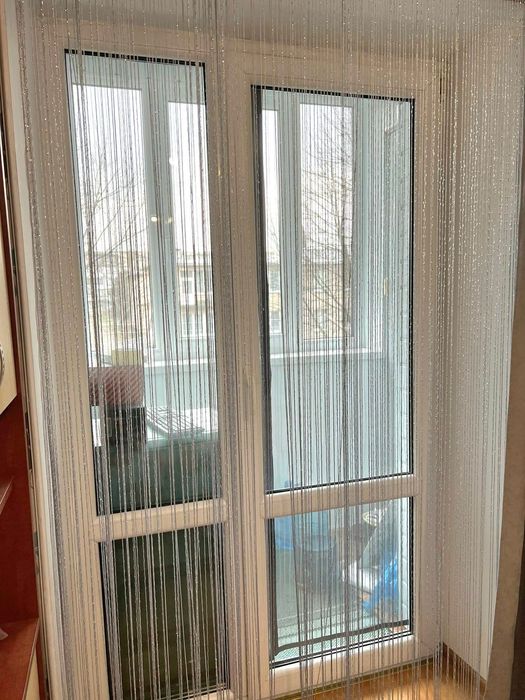 Продам 2-кім квартиру на другому поверсі