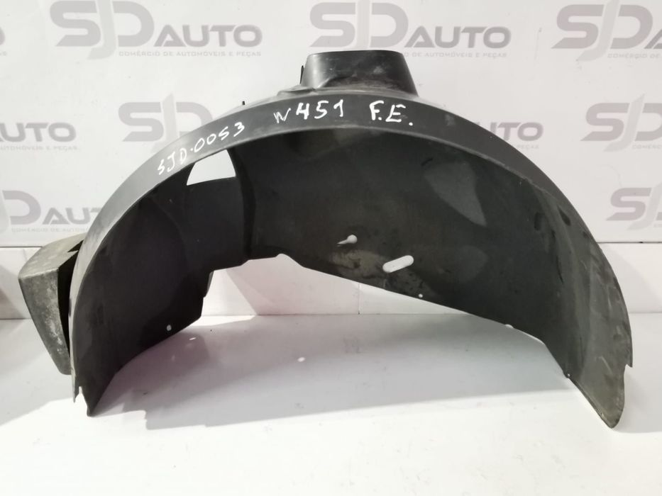 Cave Roda Frente Esquerda - Smart Fortwo W451