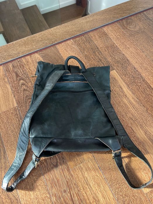 Mochila de pele para homem