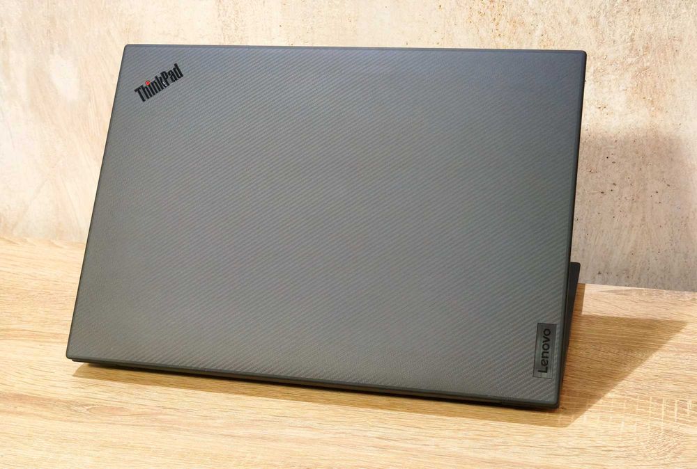 Lenovo ThinkPad P1 Gen 4 IPS 4K Touch i7-11850H SSD 512Gb, 16Gb RAM Nvidia Quadro T1200, 4Gb