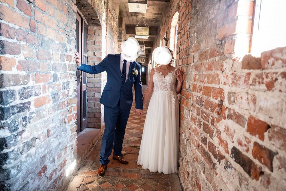 Przepiękna suknia ślubna r. 42