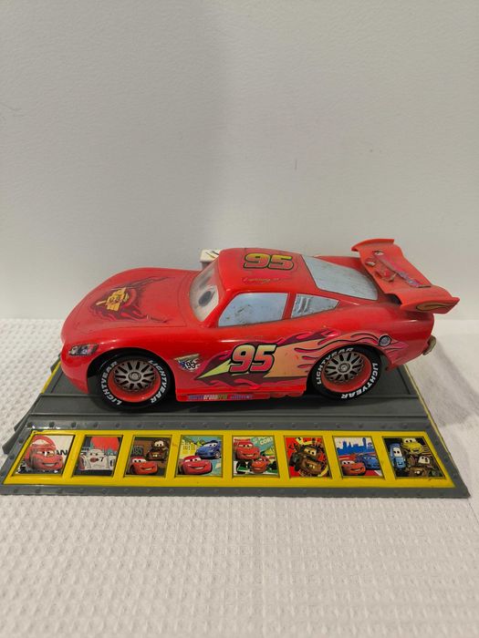 Brinquedo Faísca Mcqueen