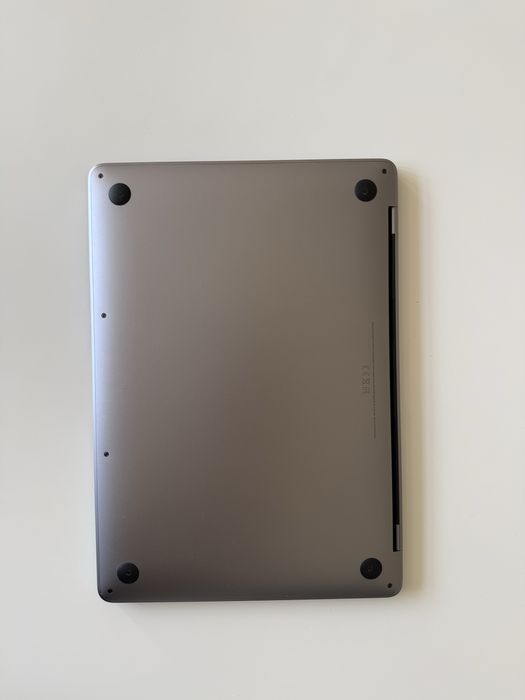 Macbook M1 Pro 256gb SSD 8gb Ram