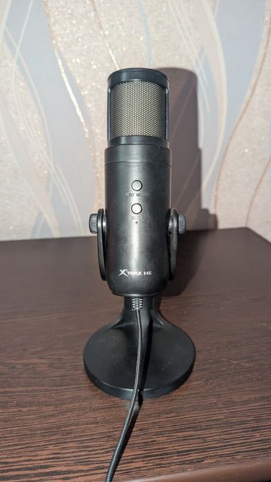 Ігровий USB-мікрофон Xtrike Me XMC-03 RGB (стан нового, повний комплект)