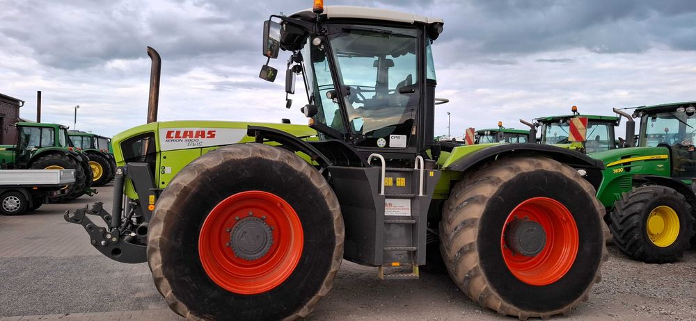 Claas Xerion 3800 Trac