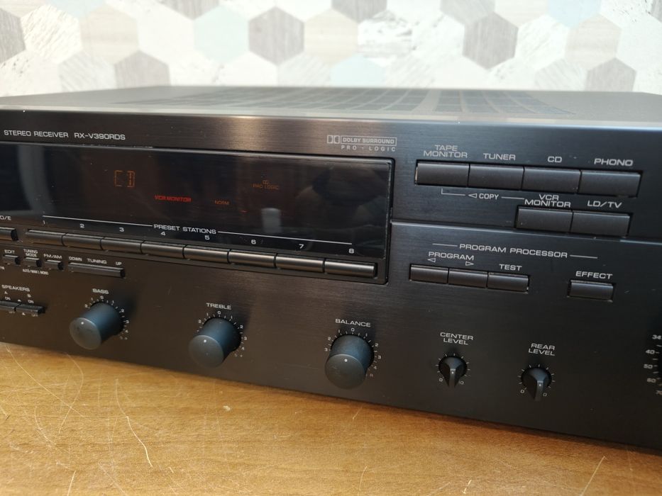 Amplituner Yamaha RX-V390RDS