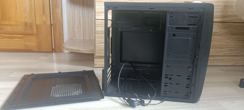 Корпус пк Aero Cool