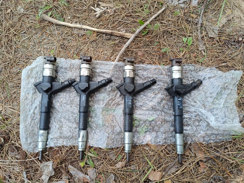 Продам форсунки Nissan Navara