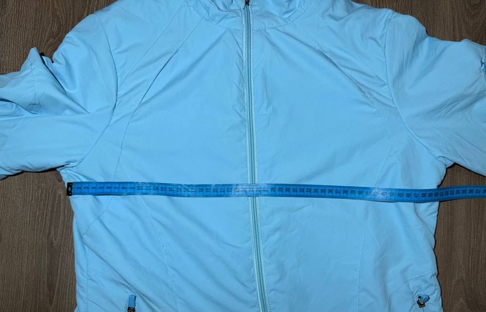 Ізольована зимова жіноча куртка TCM Tchib Cool runing для бігу в мороз