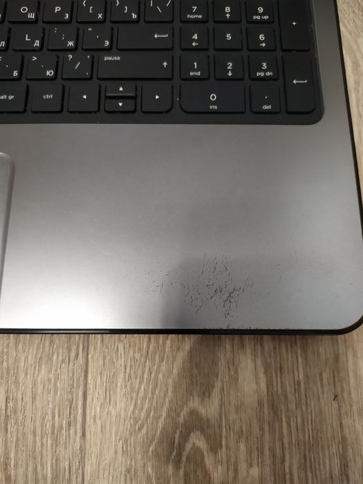 Ноутбук HP для не складних задач