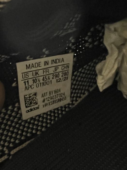 Yeezy 350 oreo 45 1/3 DS