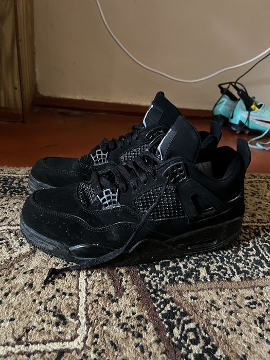 Кроссовки jordan 4 (43 розмір]
