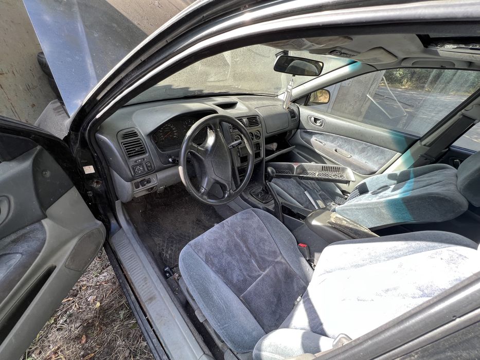 Разборка Мітсубісі галант Mitsubishi galant 2.4 бензин розборка галант