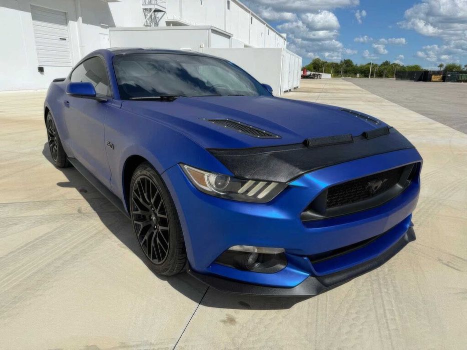 Дзвони нам та отримай всю інформацію про цей автомобіль! Ми надамо VIN, Carfax, CarVertical, історію обслуговування та фото пошкоджень. Авто можна придбати з наявності або замовити аналогічне за вигіднішою ціною. Пропонуємо зручне розтермінування або кредитування на максимально вигідних умовах, включаючи пільговий період з мінімальною ставкою 0.01%.